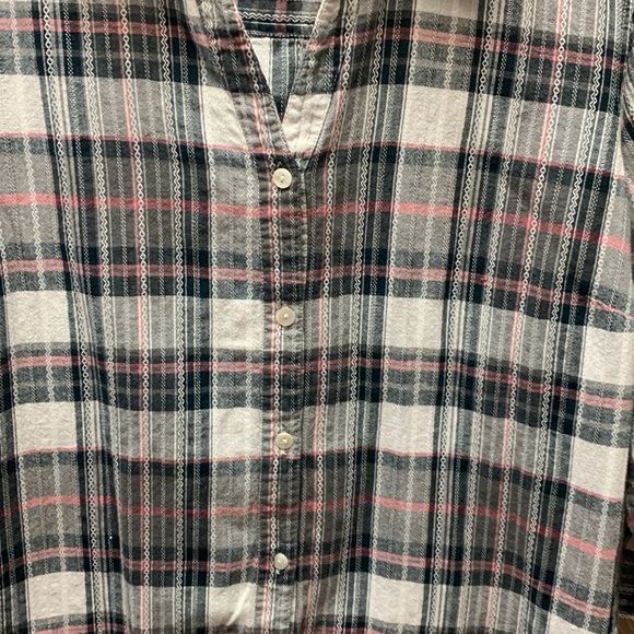 Preswick &Moore size 1X button down top - Picture 2 of 7